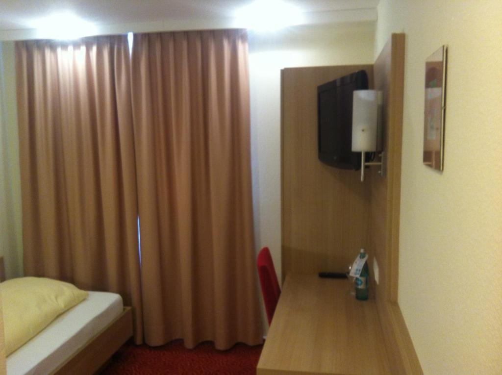 Tauberhotel Kette Wertheim Camera foto
